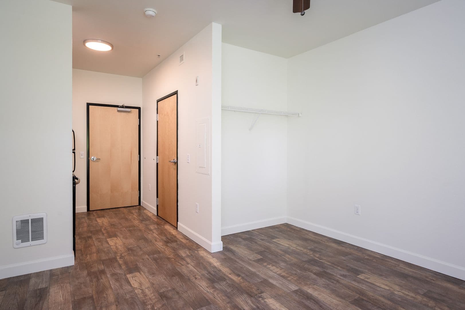 Portland Apartment: 1430 NW Pettygrove St