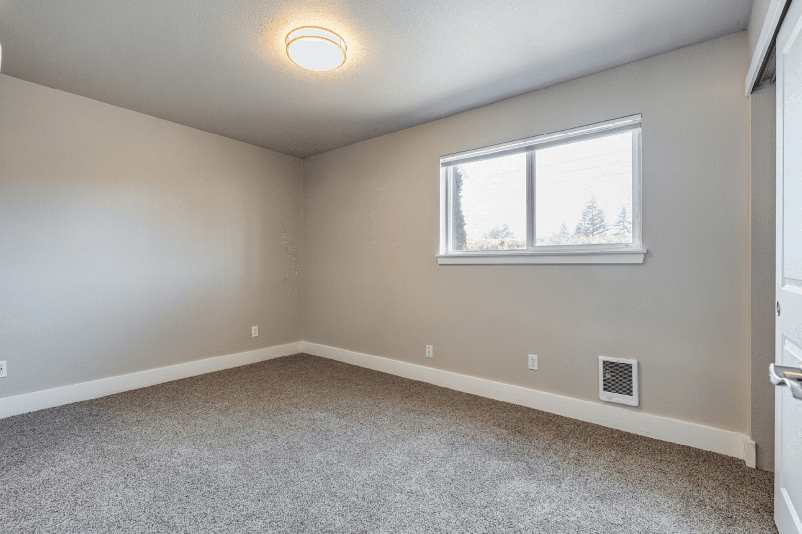 Tacoma Apartment: 1801 S 15th St