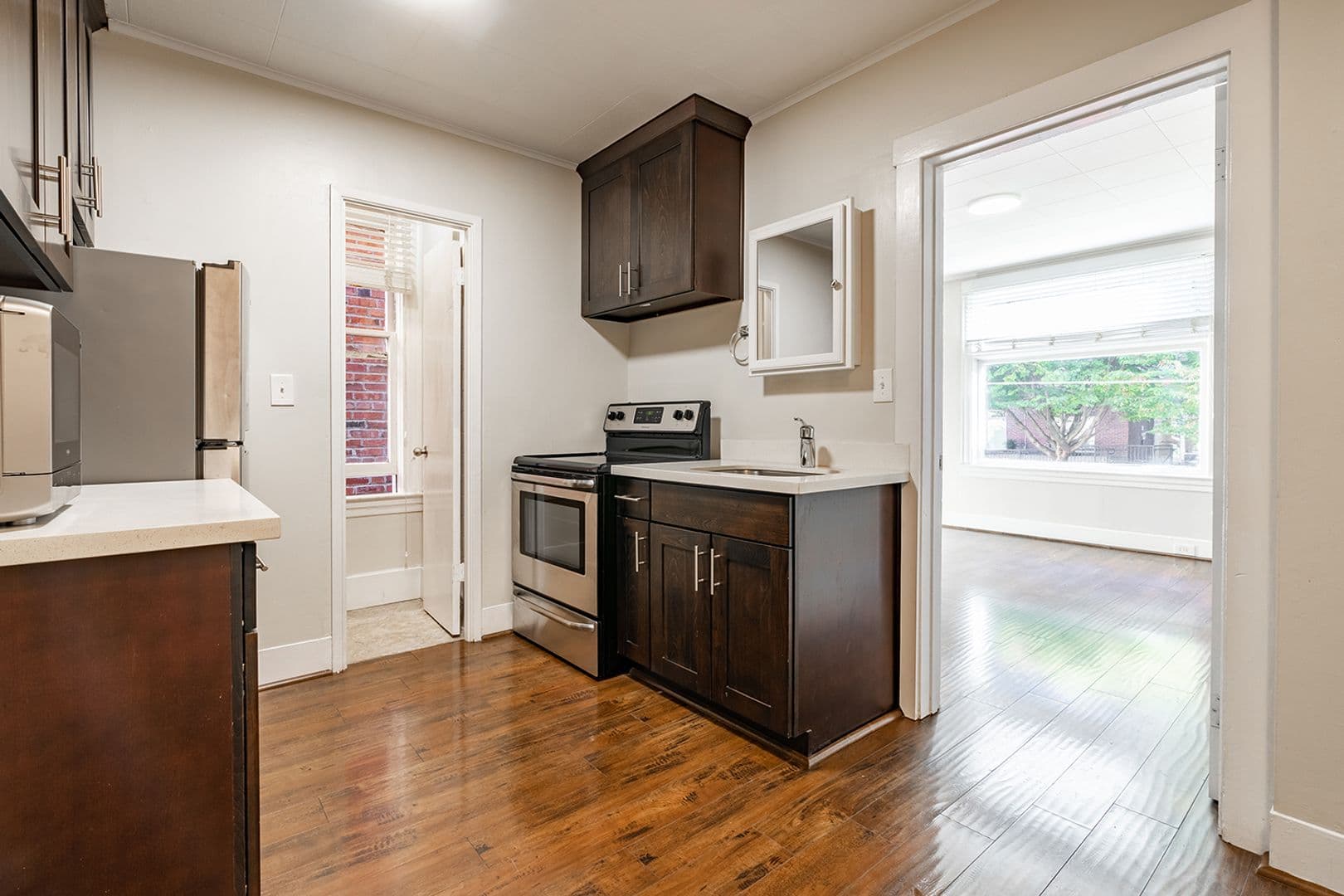 Seattle Apartment: 1627 Belmont Ave