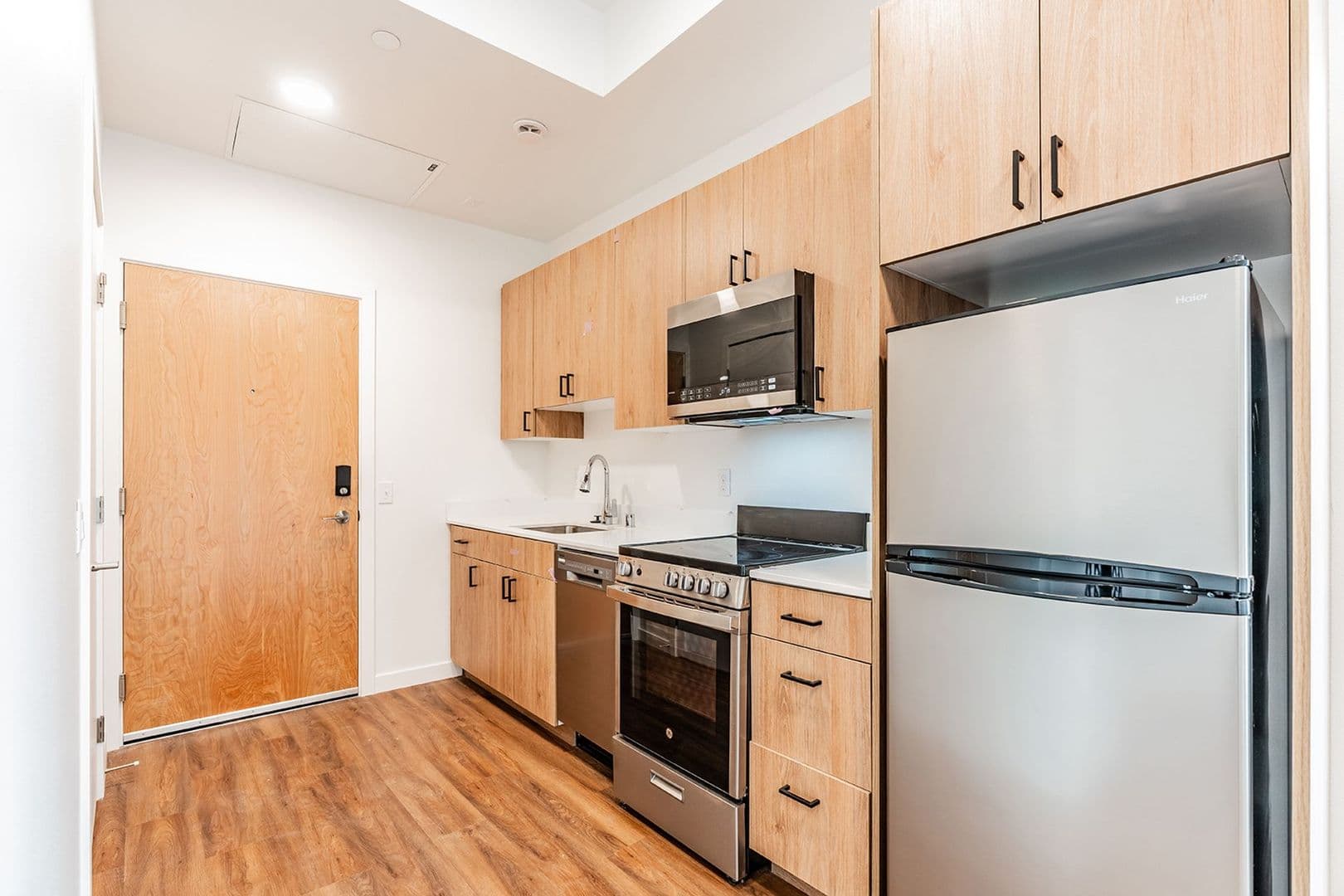 Seattle Apartment: 7324 Martin Luther King Jr Way S