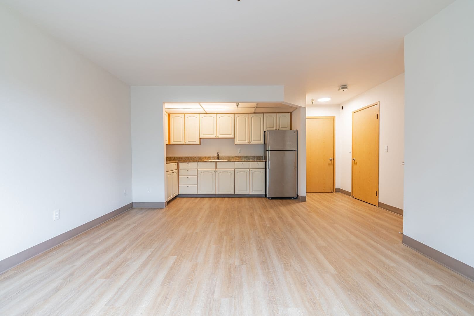 Bellevue Apartment: 15750 NE 15th Street