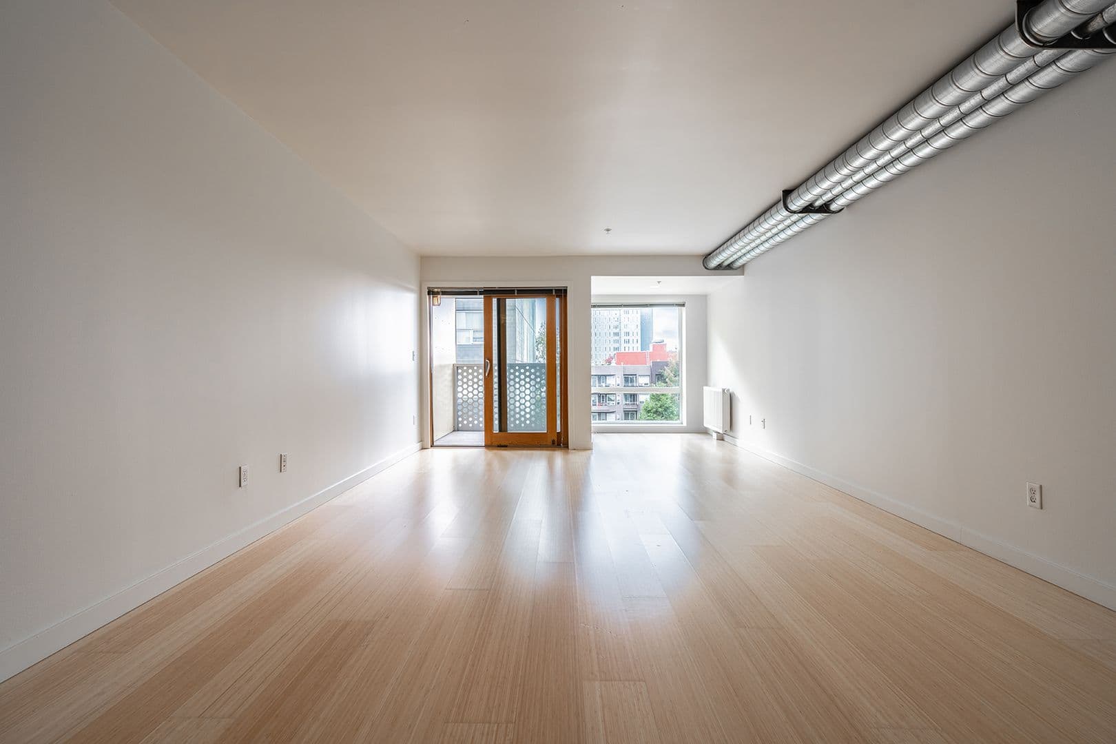 Seattle Apartment: 2217 3rd Ave