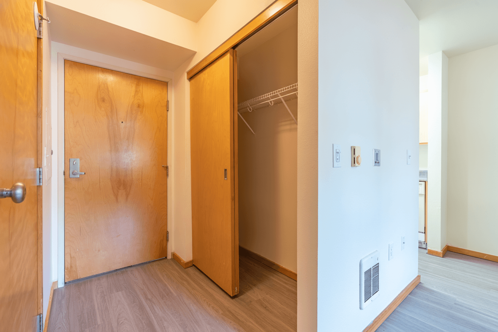 Portland Apartment: 10918 SE Stark St