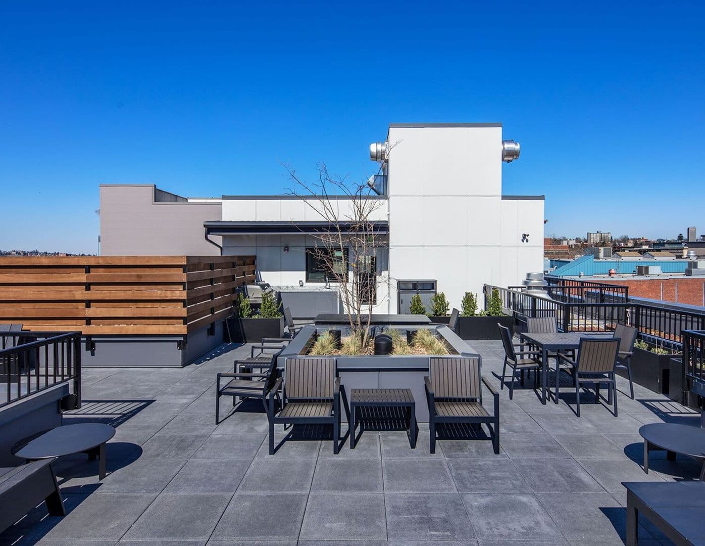 Seattle Apartment: 722 E Pike St