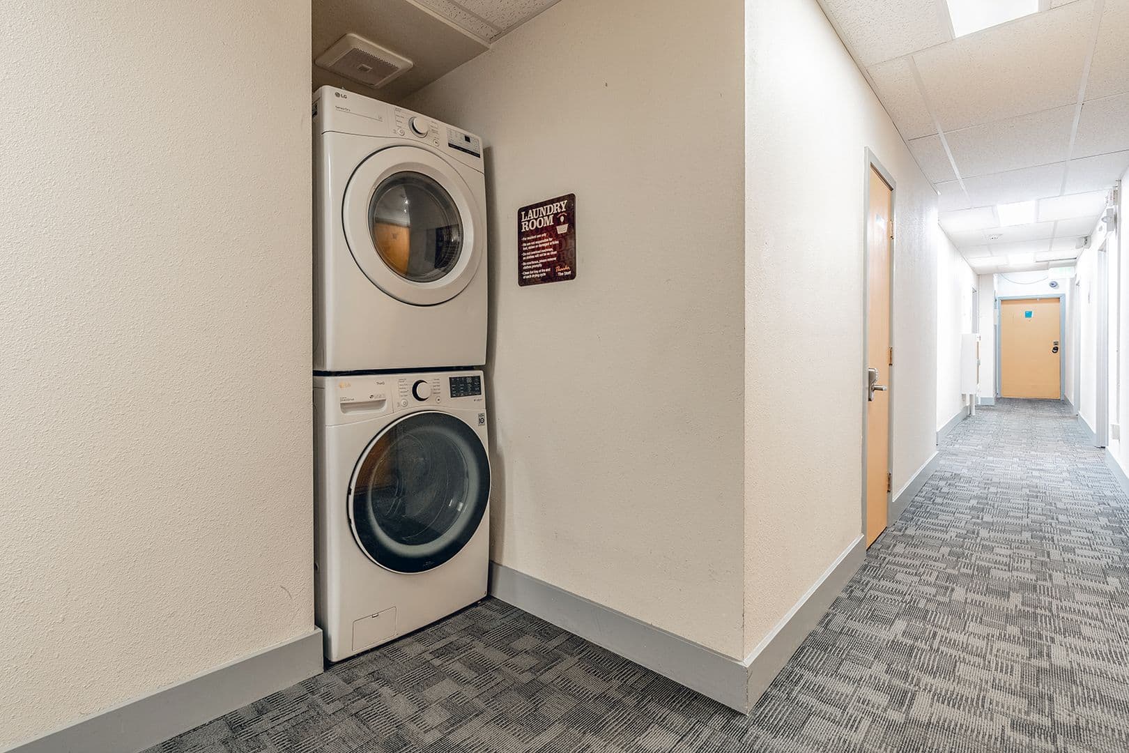 Seattle Apartment: 1515 Belmont Ave