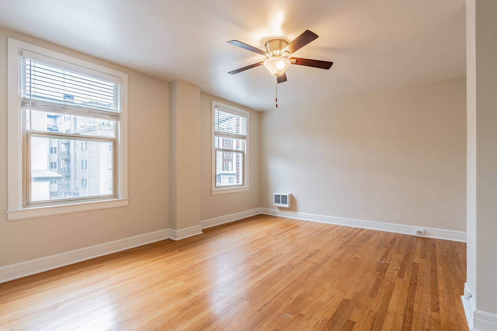 Seattle Apartment: 1330 Boren Ave
