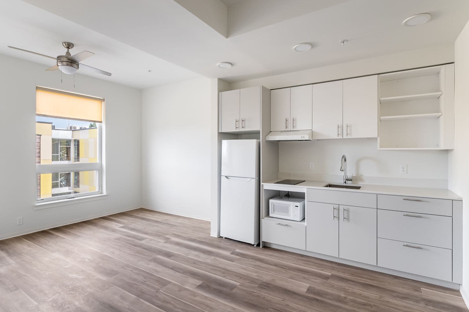 Portland Apartment: 5460 N Interstate Ave