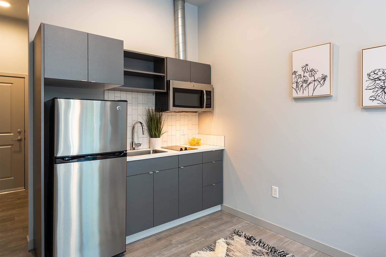 Seattle Apartment: 3028 1st Ave