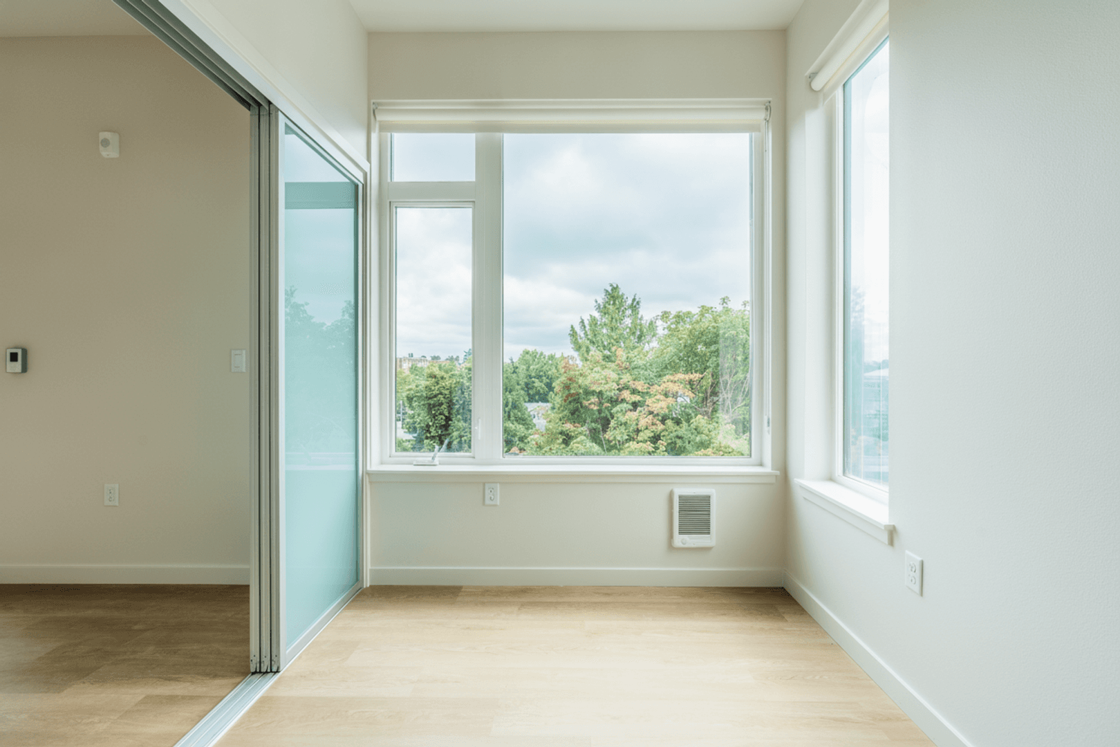 Seattle Apartment: 2210 E Cherry St