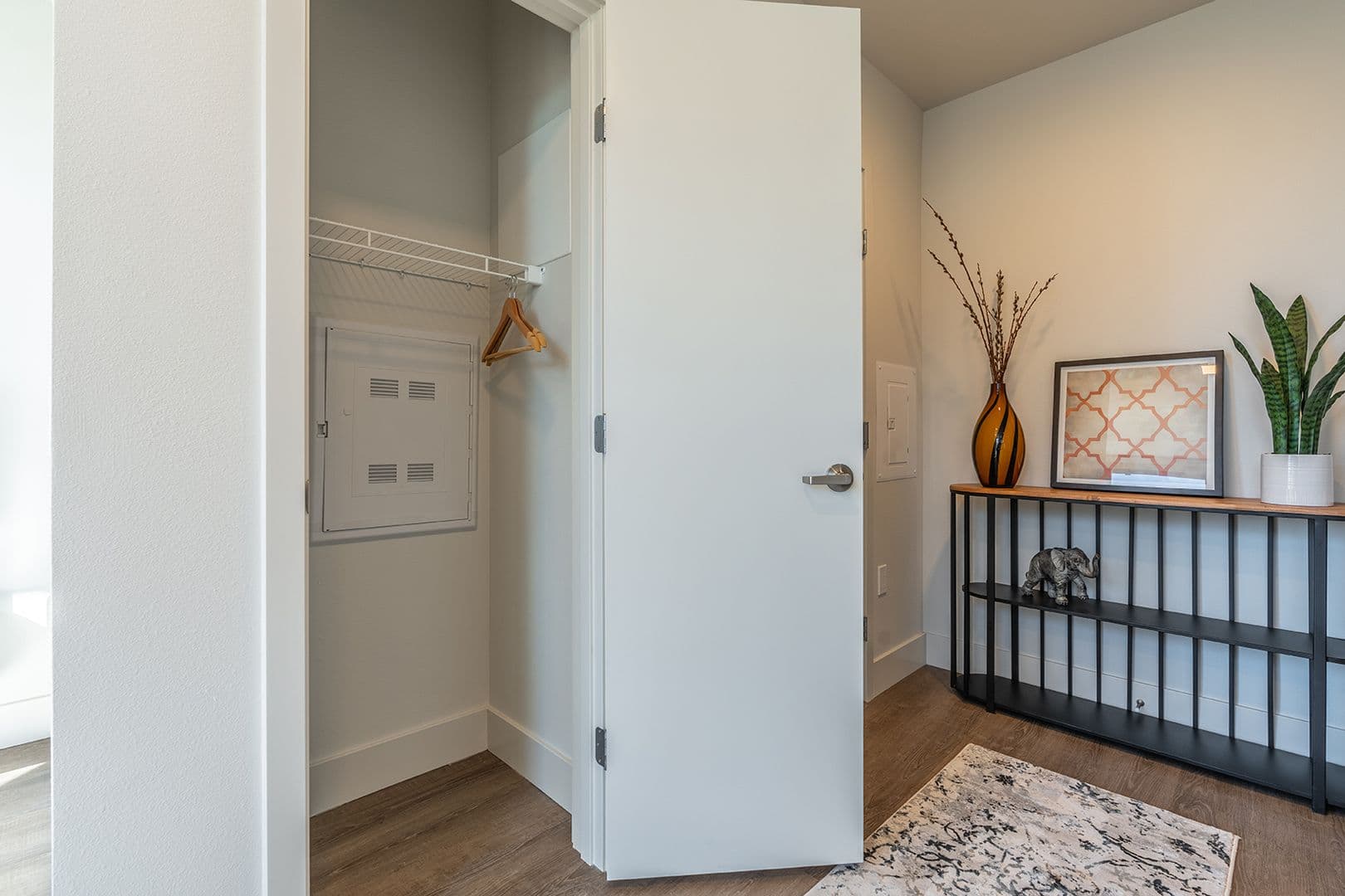 Seattle Apartment: 500 Broadway