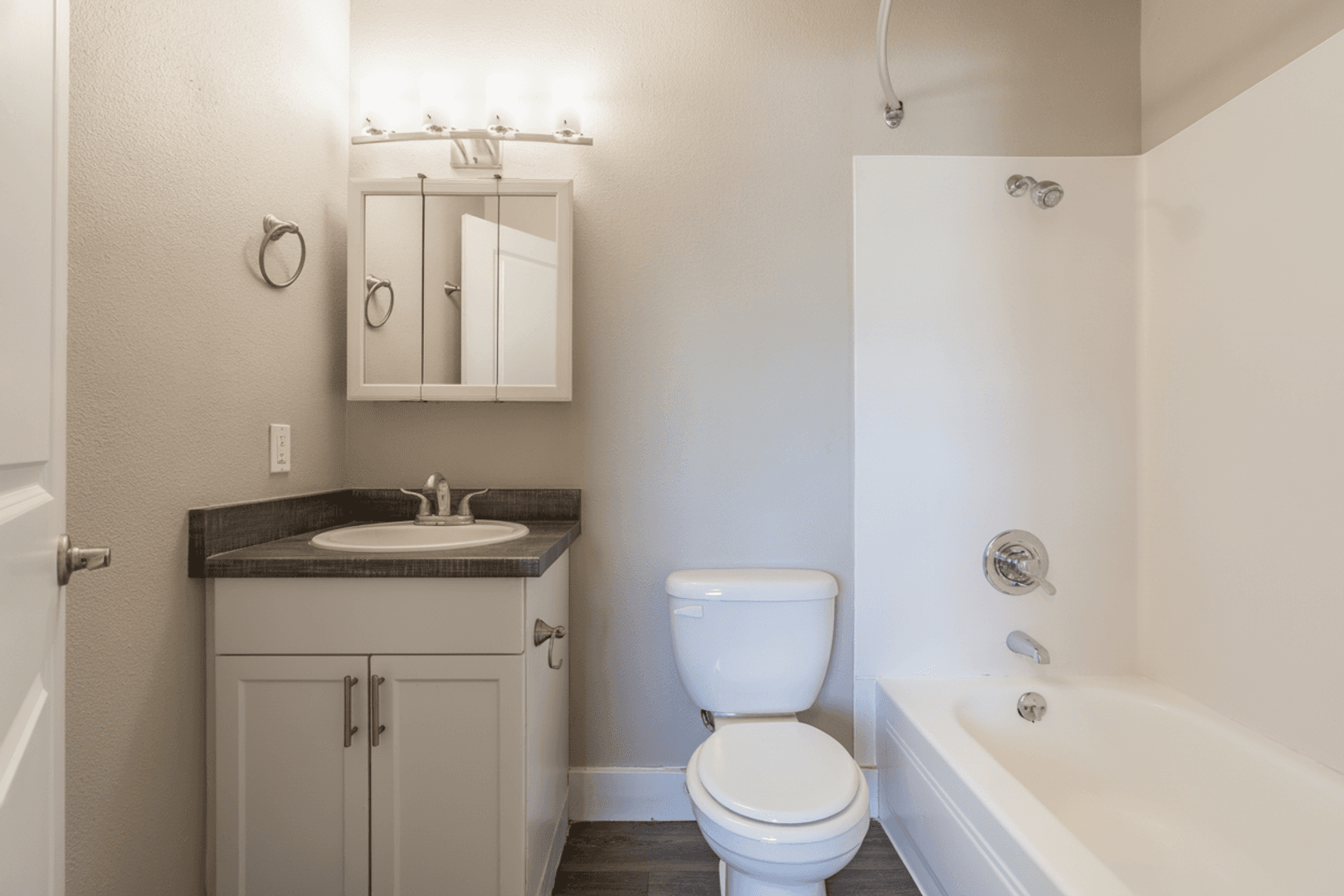 Tacoma Apartment: 1801 S 15th St
