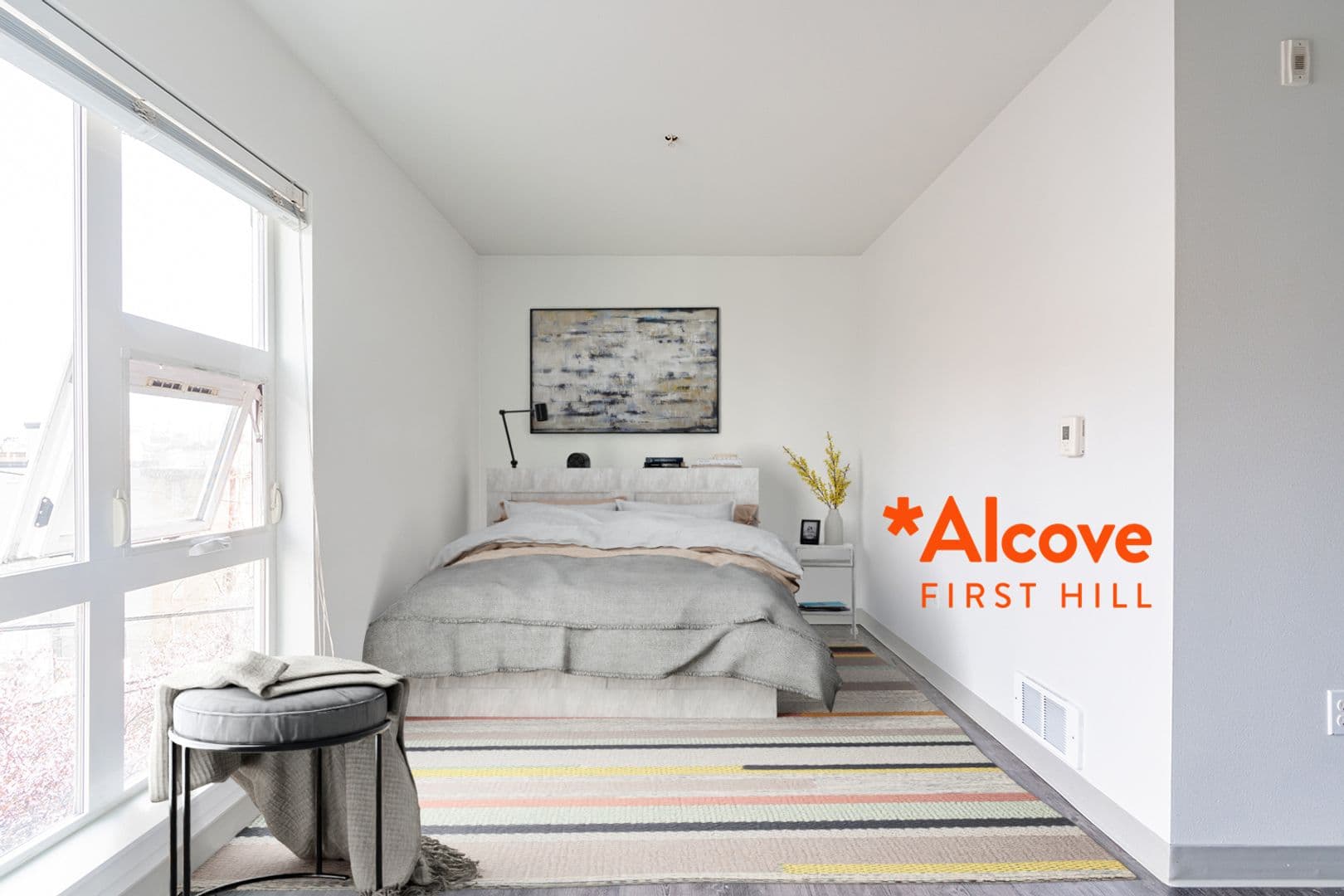 Seattle Apartment: 220 10th Ave