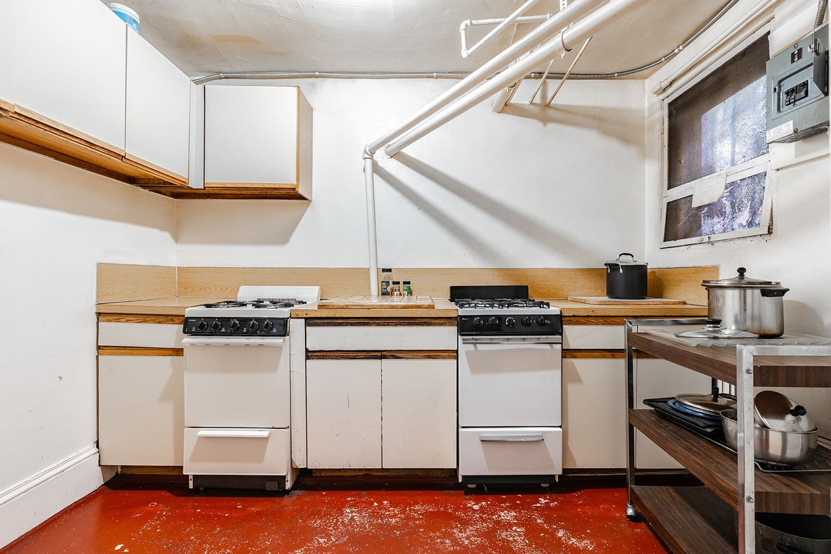 Seattle Apartment: 1625 E Madison St