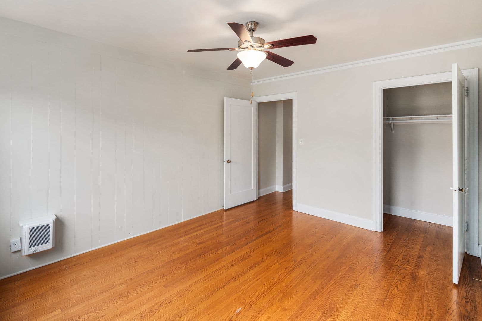 Seattle Apartment: 1705 Belmont Ave