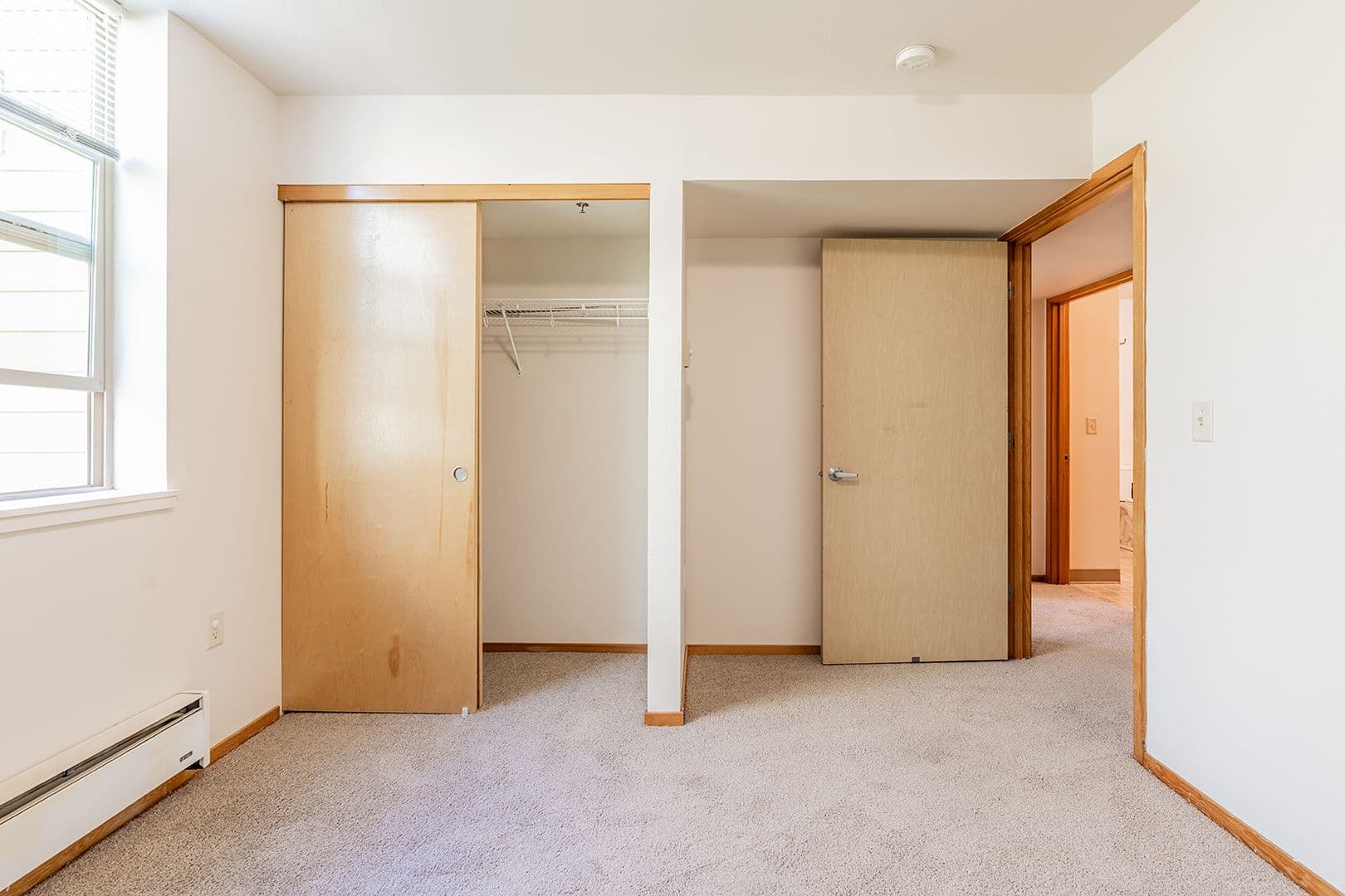 Portland Apartment: 36 NE 147th Ave