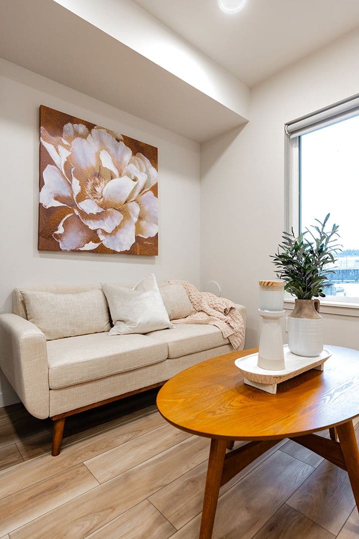Tacoma Apartment: 2501 Commerce St