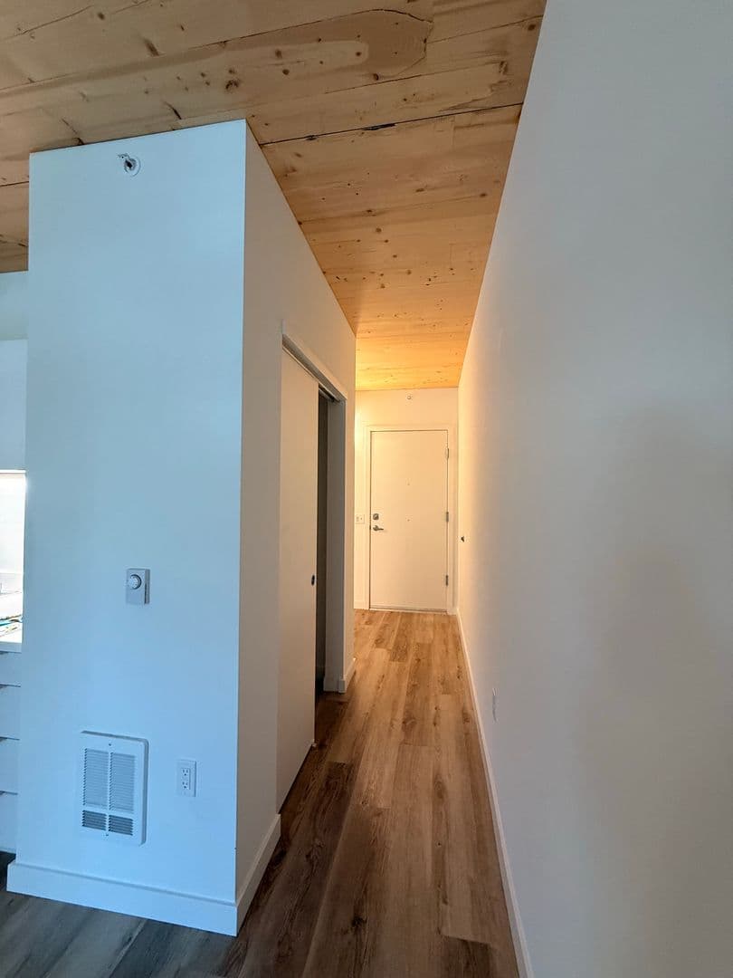 Seattle Apartment: 1323 E Union St
