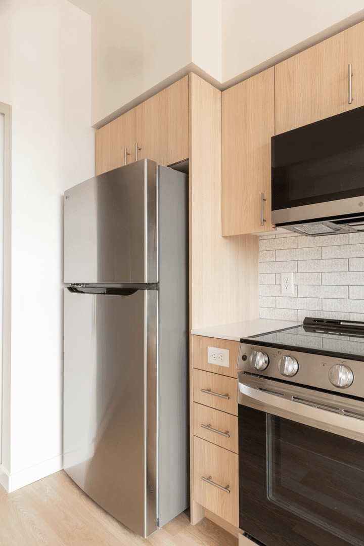 Seattle Apartment: 2210 E Cherry St
