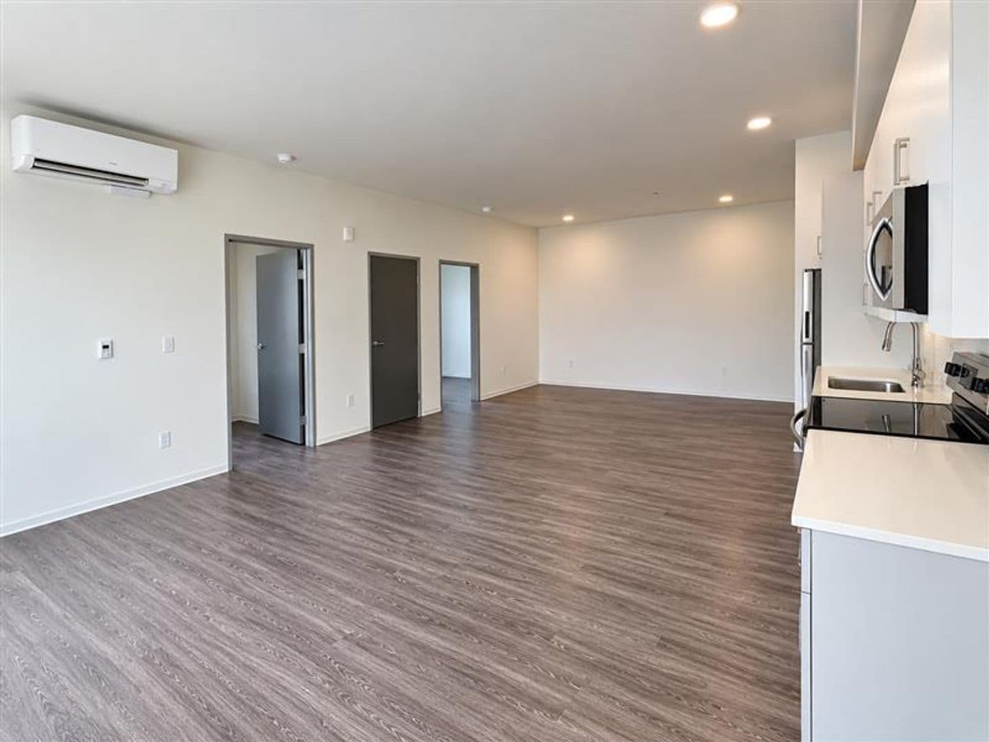 Spokane Apartment: 308 W 5th Ave