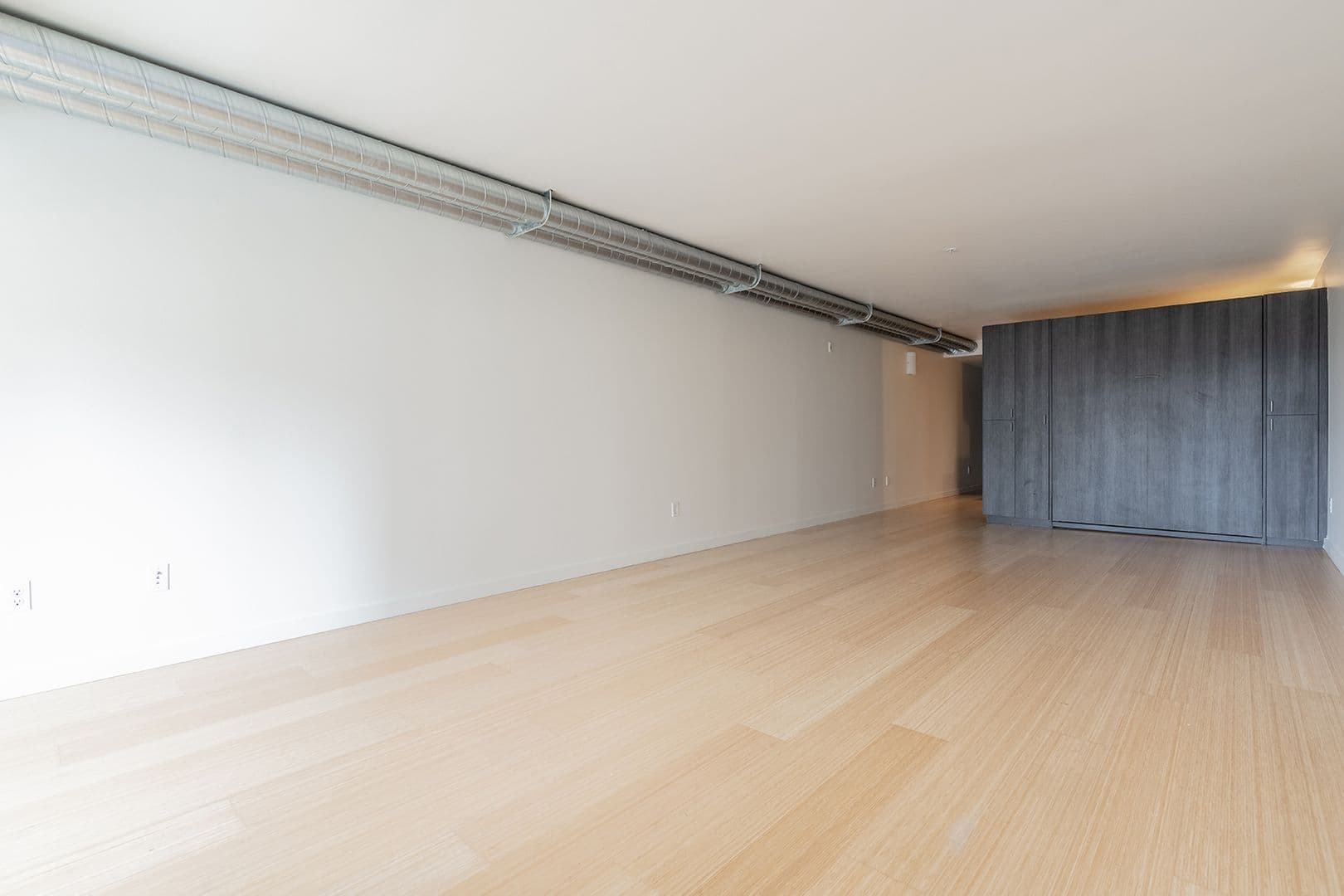 Seattle Apartment: 2217 3rd Ave