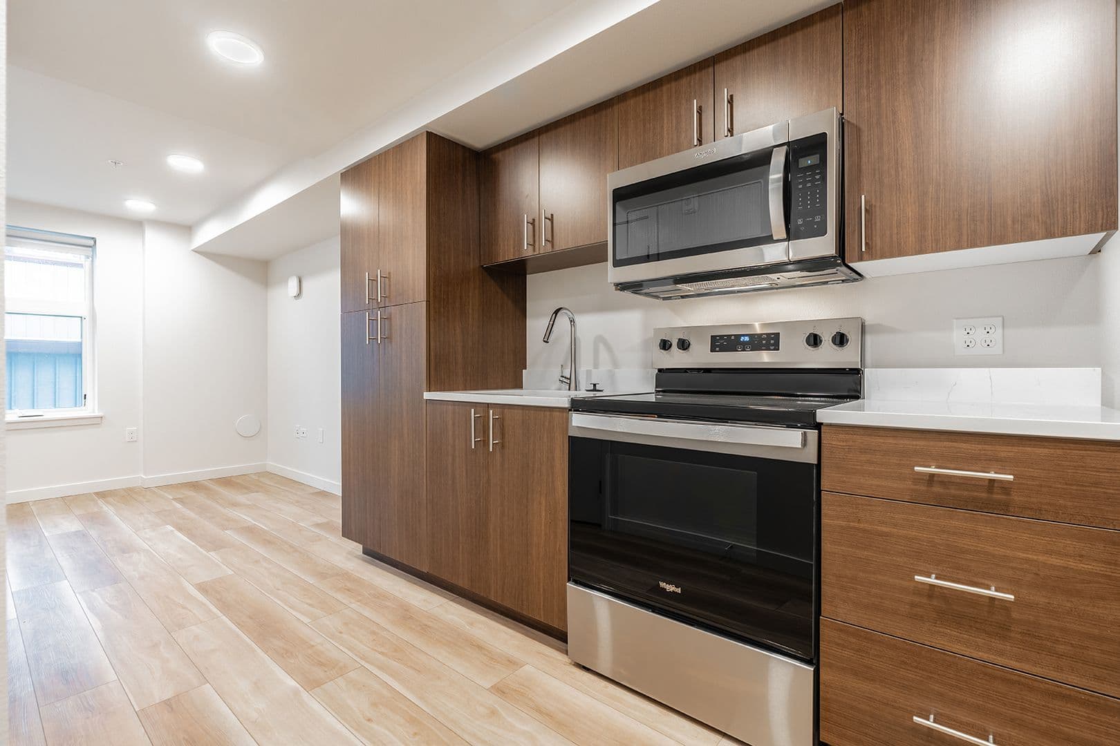 Tacoma Apartment: 2501 Commerce St