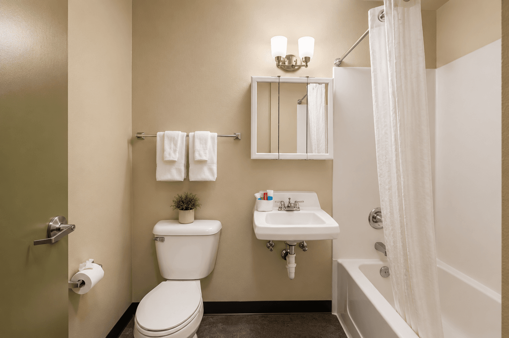 Bellevue Apartment: 225 112th Ave NE