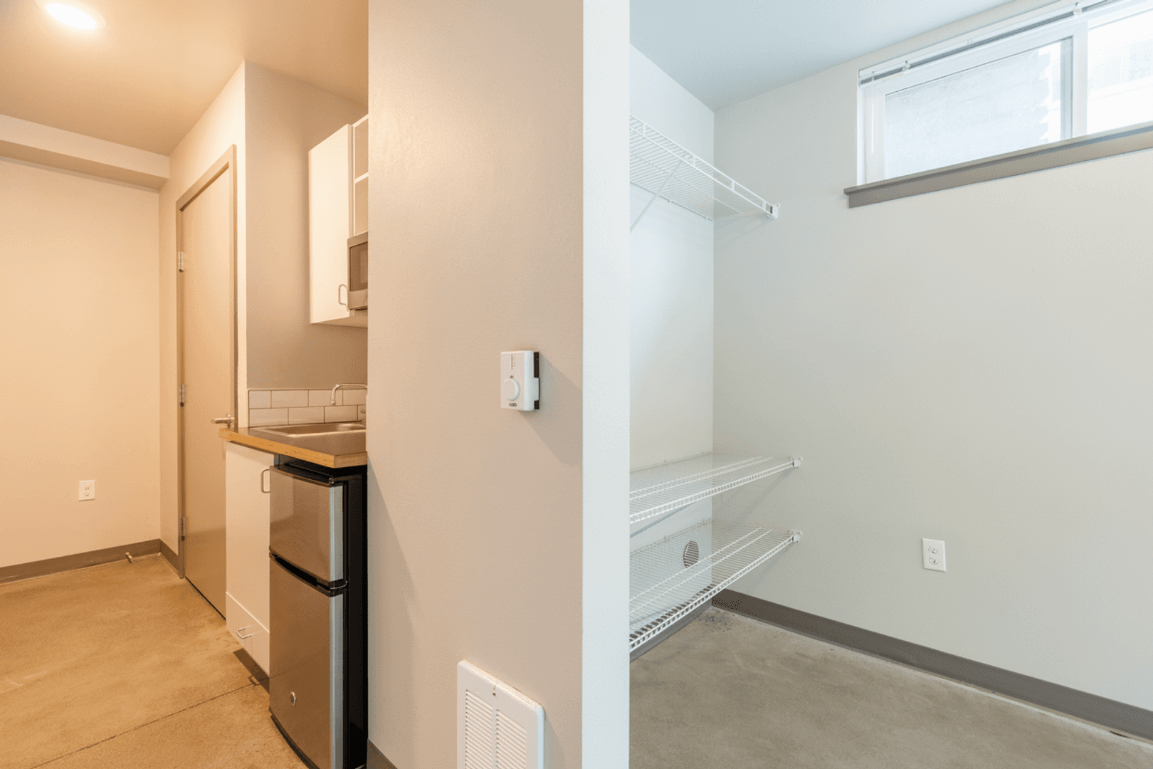Seattle Apartment: 2820 Eastlake Ave E