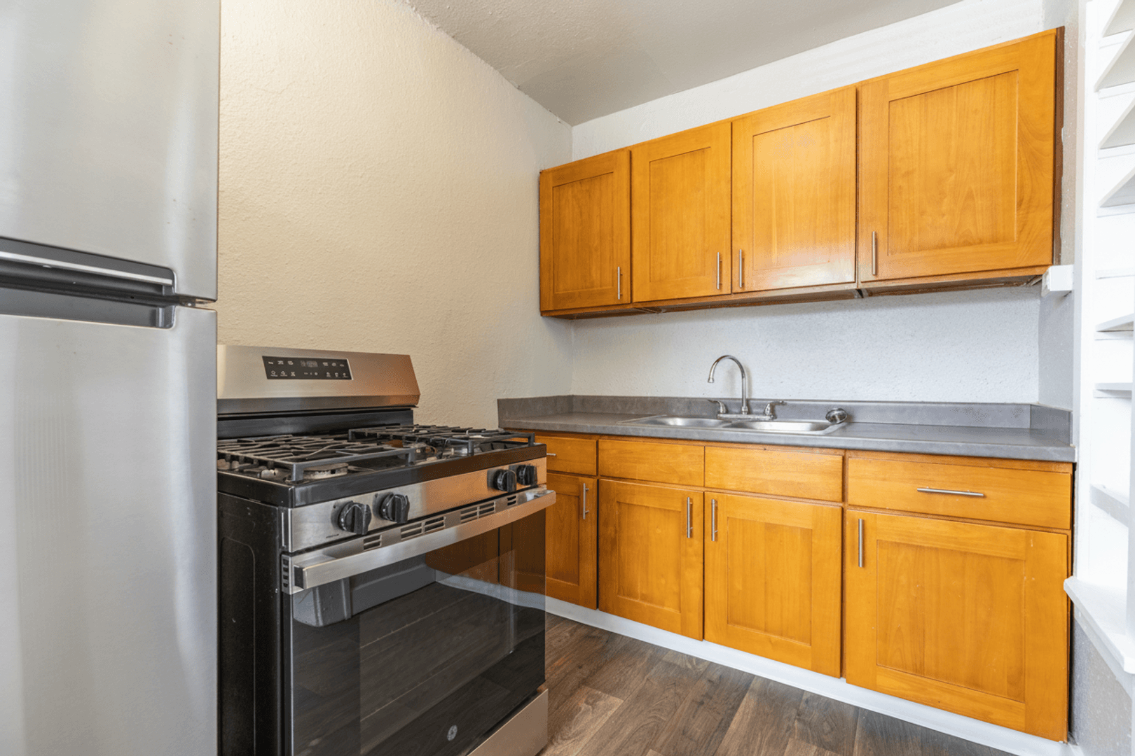 Tacoma Apartment: 1224 Yakima Ave S
