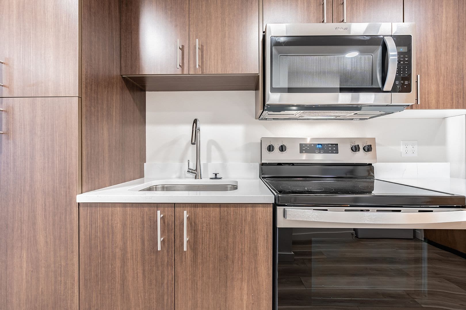 Tacoma Apartment: 2501 Commerce St