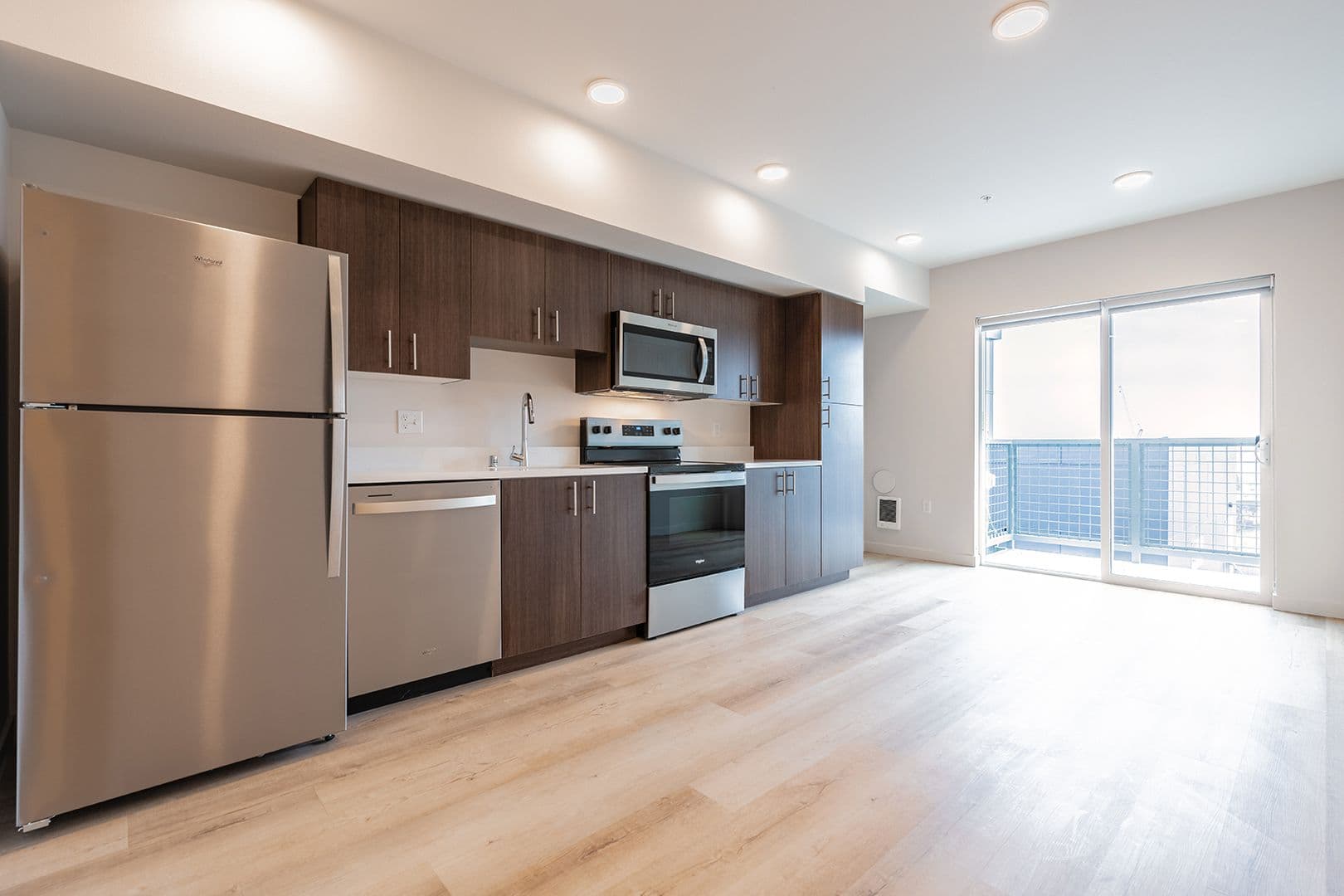 Tacoma Apartment: 2501 Commerce St