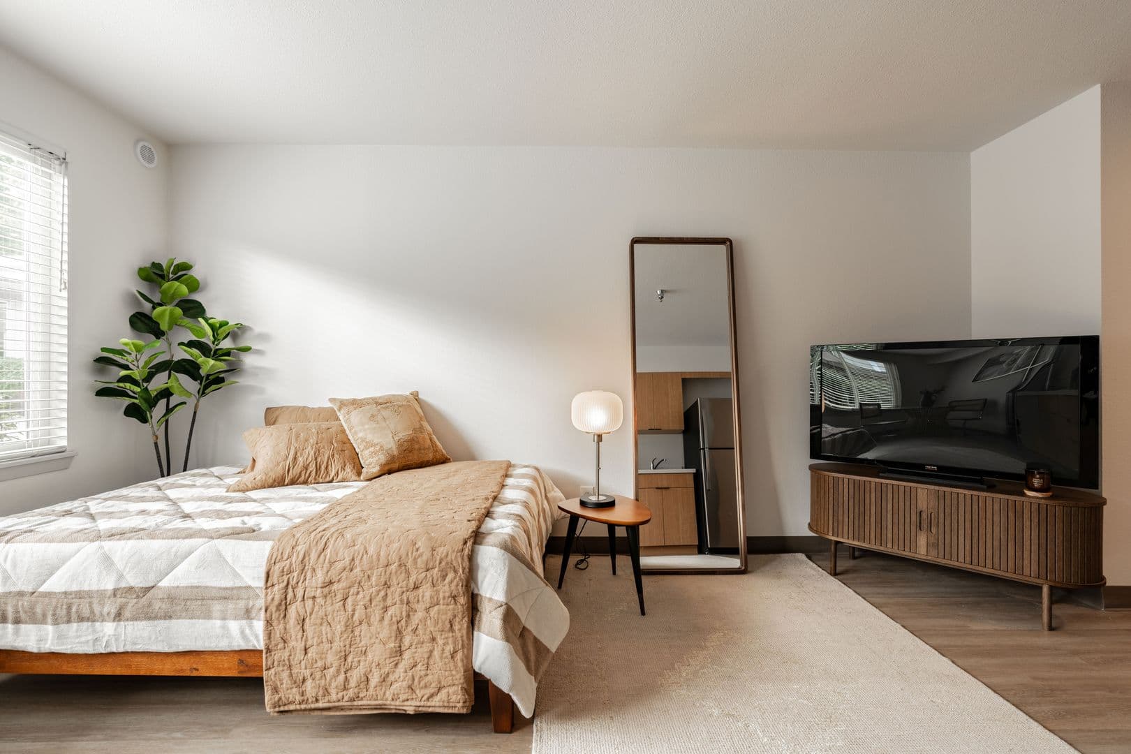 Bellevue Apartment: 15750 NE 15th Street