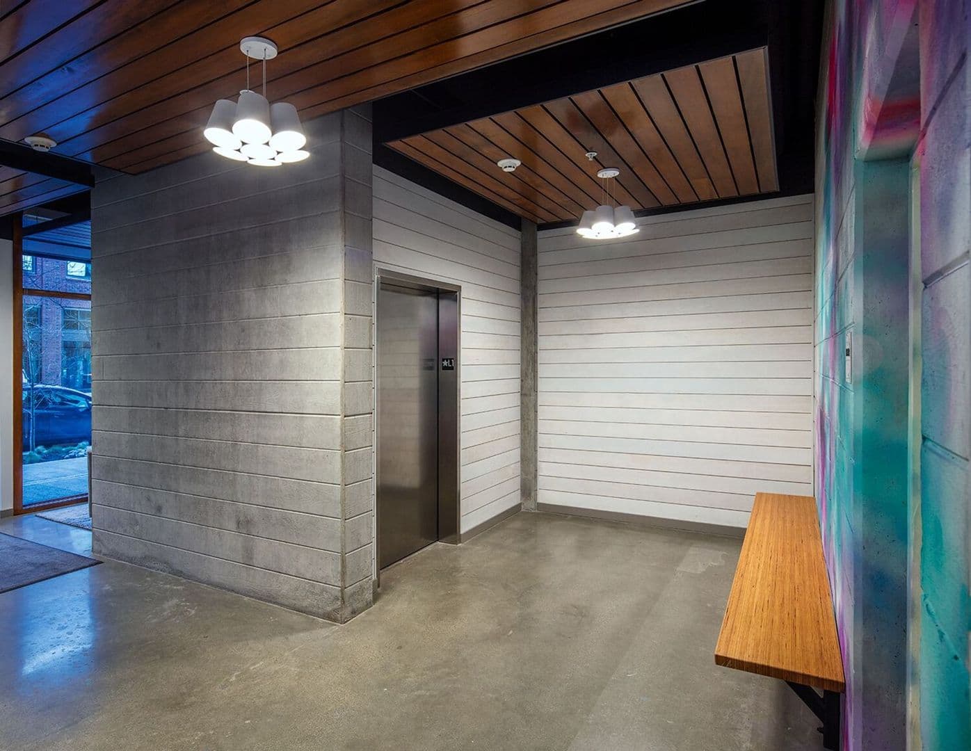 Seattle Apartment: 722 E Pike St