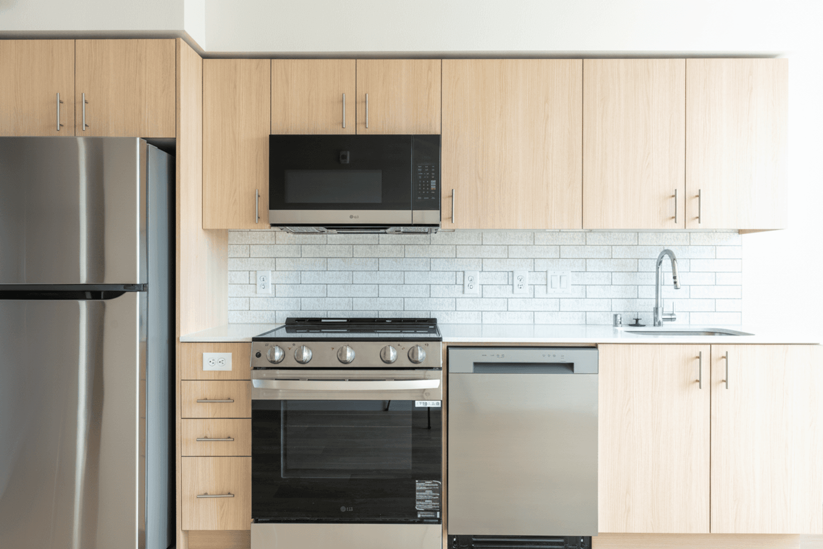 Seattle Apartment: 2210 E Cherry St