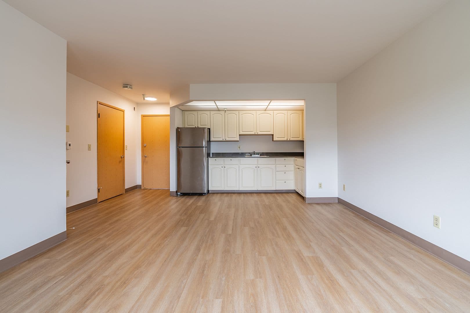 Bellevue Apartment: 15750 NE 15th Street