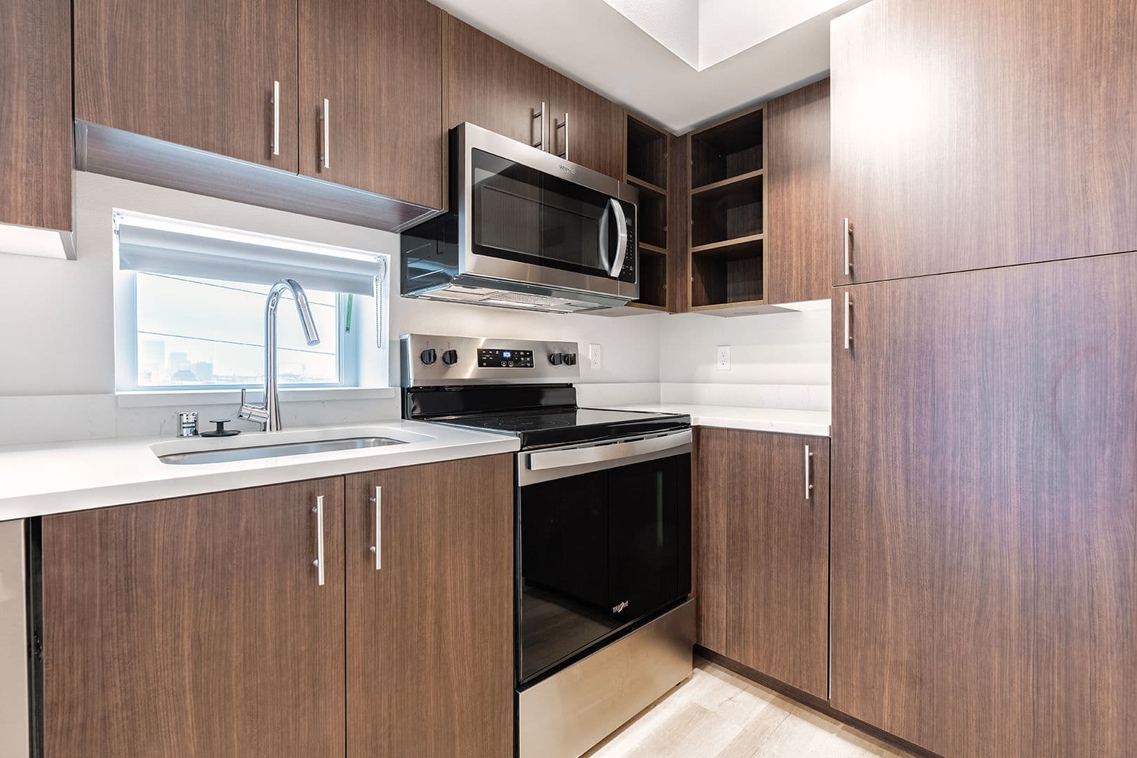 Tacoma Apartment: 2501 Commerce St