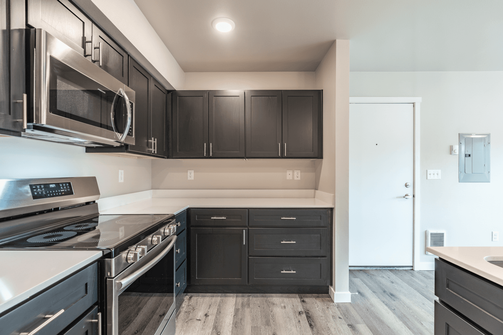 Bonney Lake Apartment: 18426 Veterans Memorial Dr E