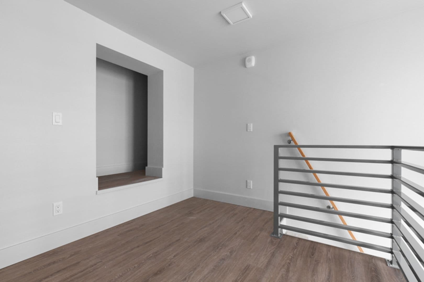 Seattle Apartment: 510 Broadway