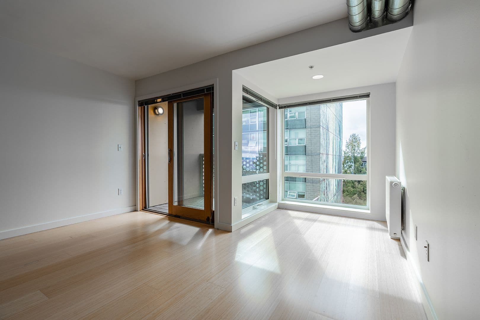 Seattle Apartment: 2217 3rd Ave