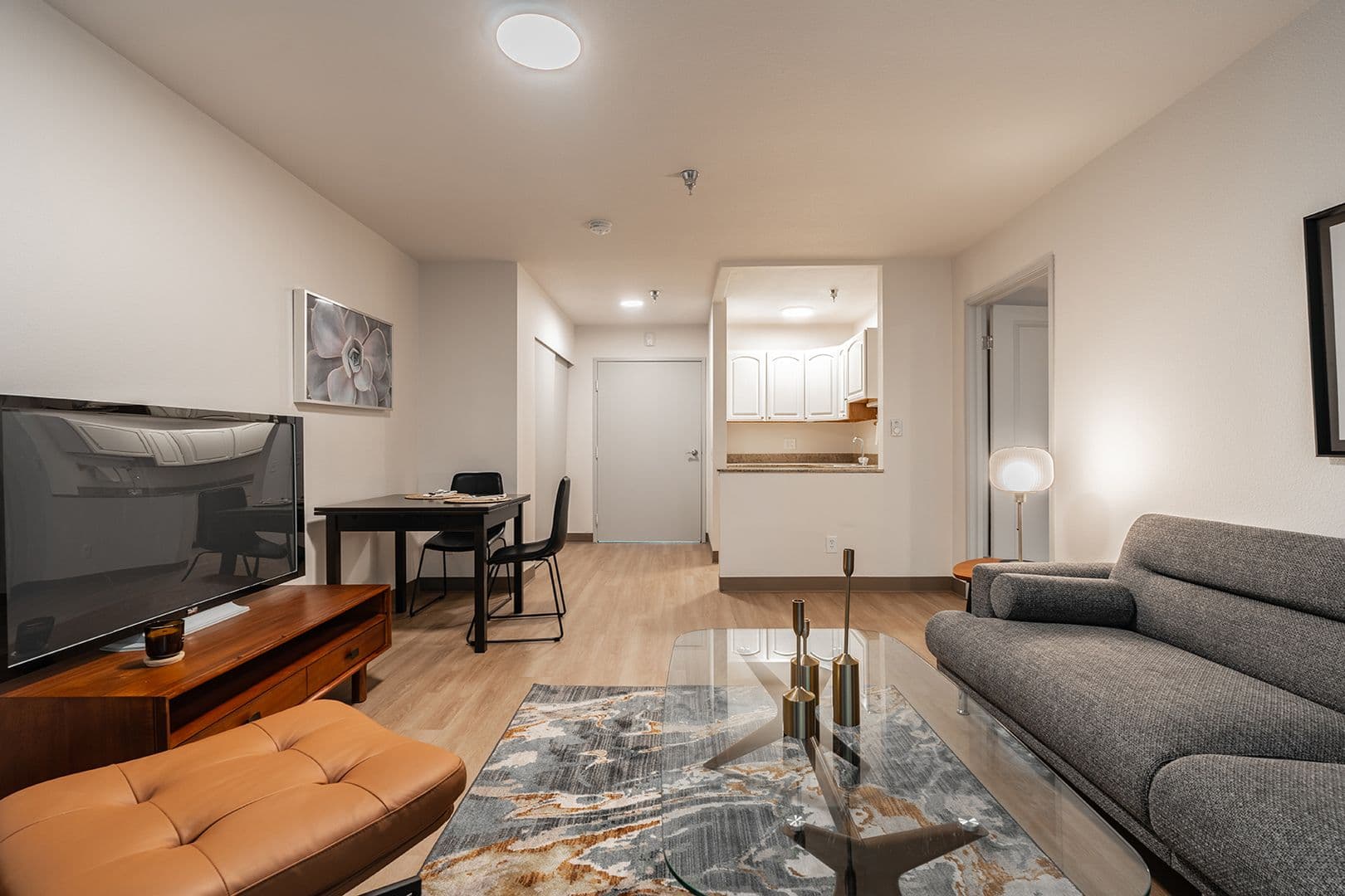 Bellevue Apartment: 15750 NE 15th Street