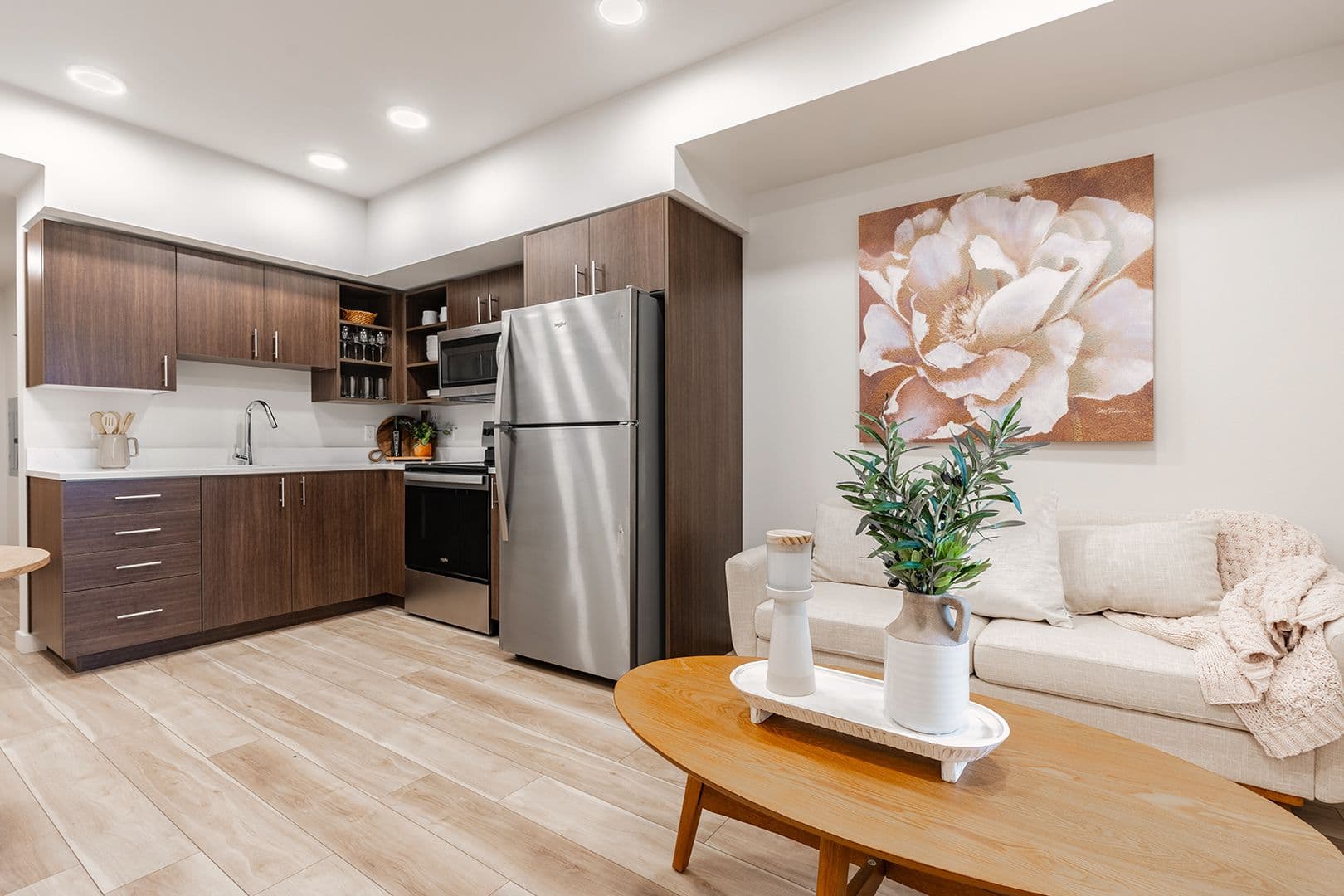 Tacoma Apartment: 2501 Commerce St
