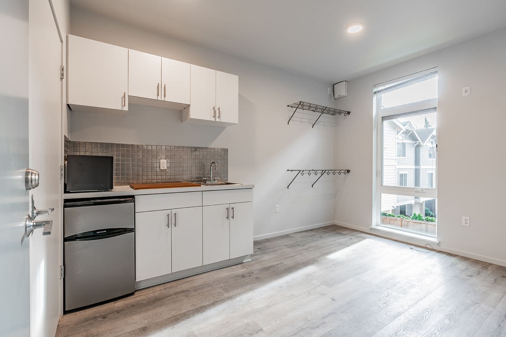 Seattle Apartment: 1806 23rd Ave