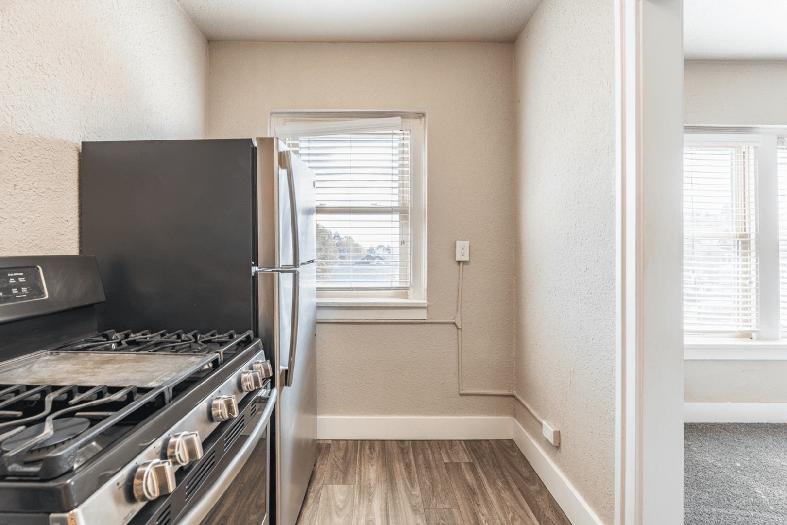 Tacoma Apartment: 1224 Yakima Ave S