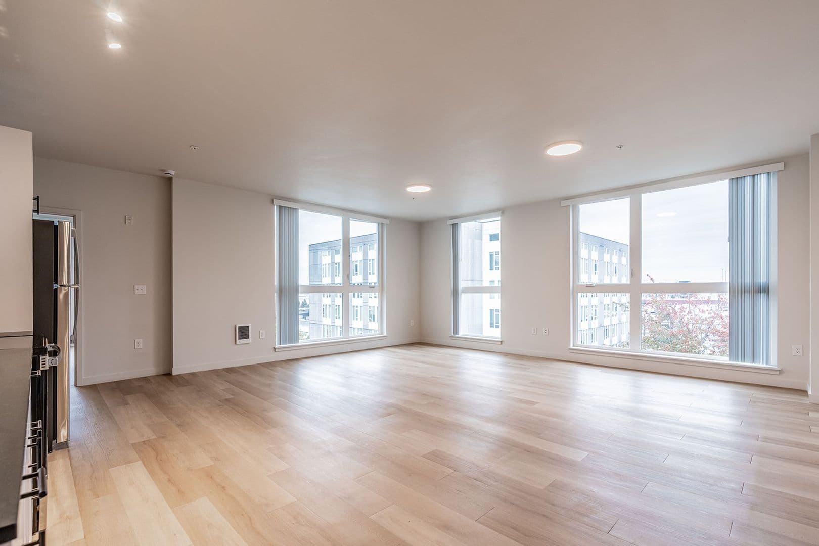 Tacoma Apartment: 201 E 25th St