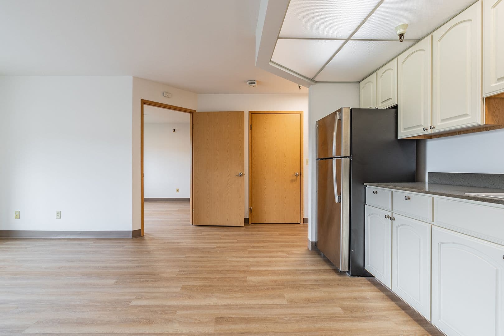 Bellevue Apartment: 15750 NE 15th Street