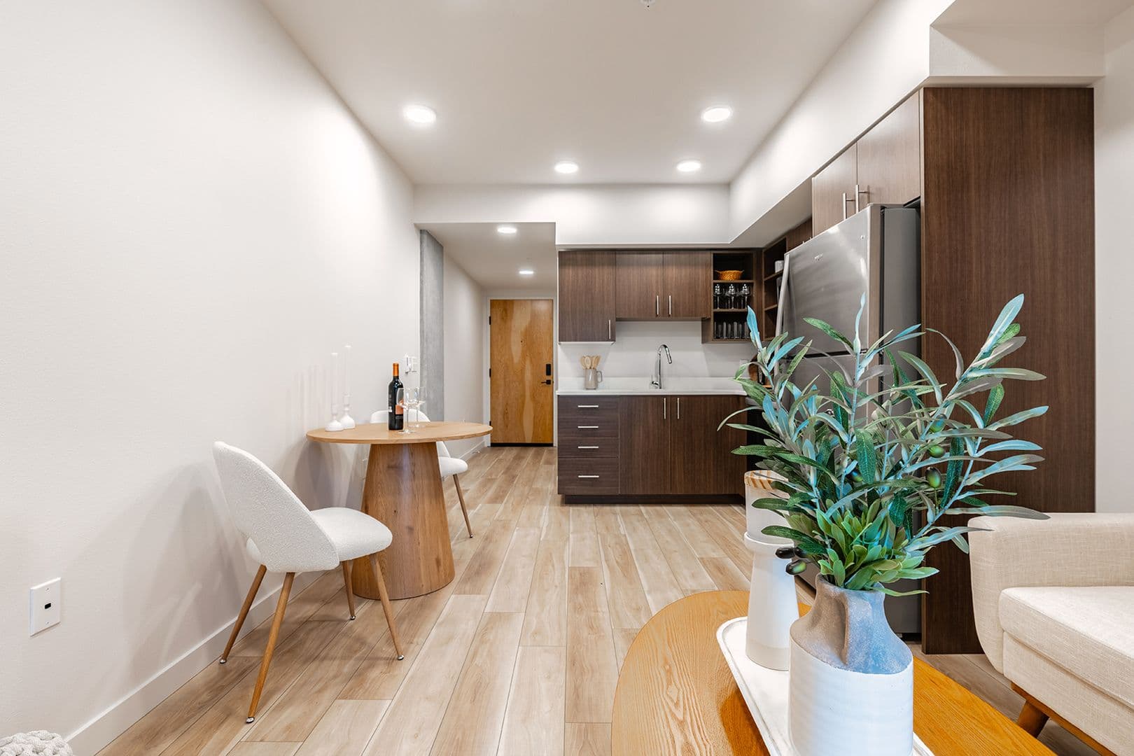 Tacoma Apartment: 2501 Commerce St