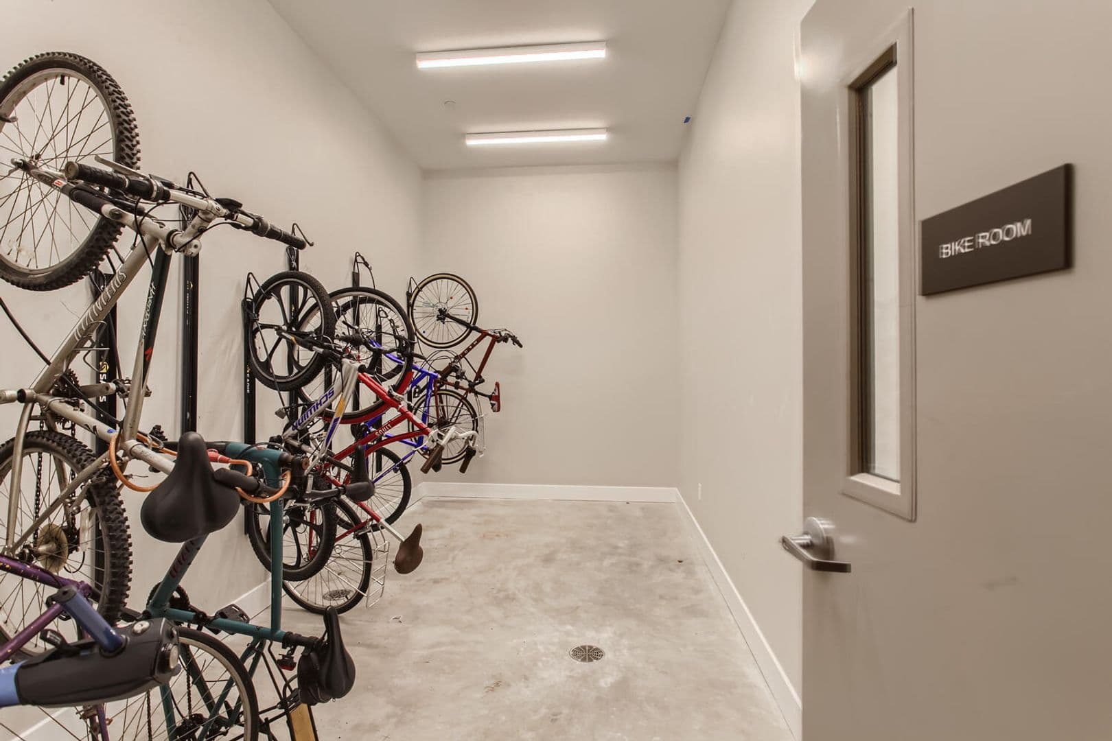 Portland Apartment: 2351 NE 51st Ave