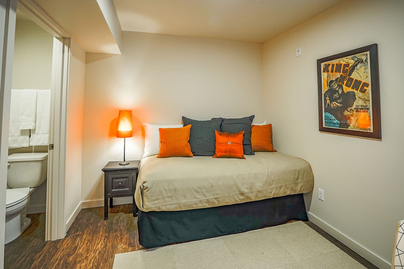Seattle Apartment: 1519 E Spring St