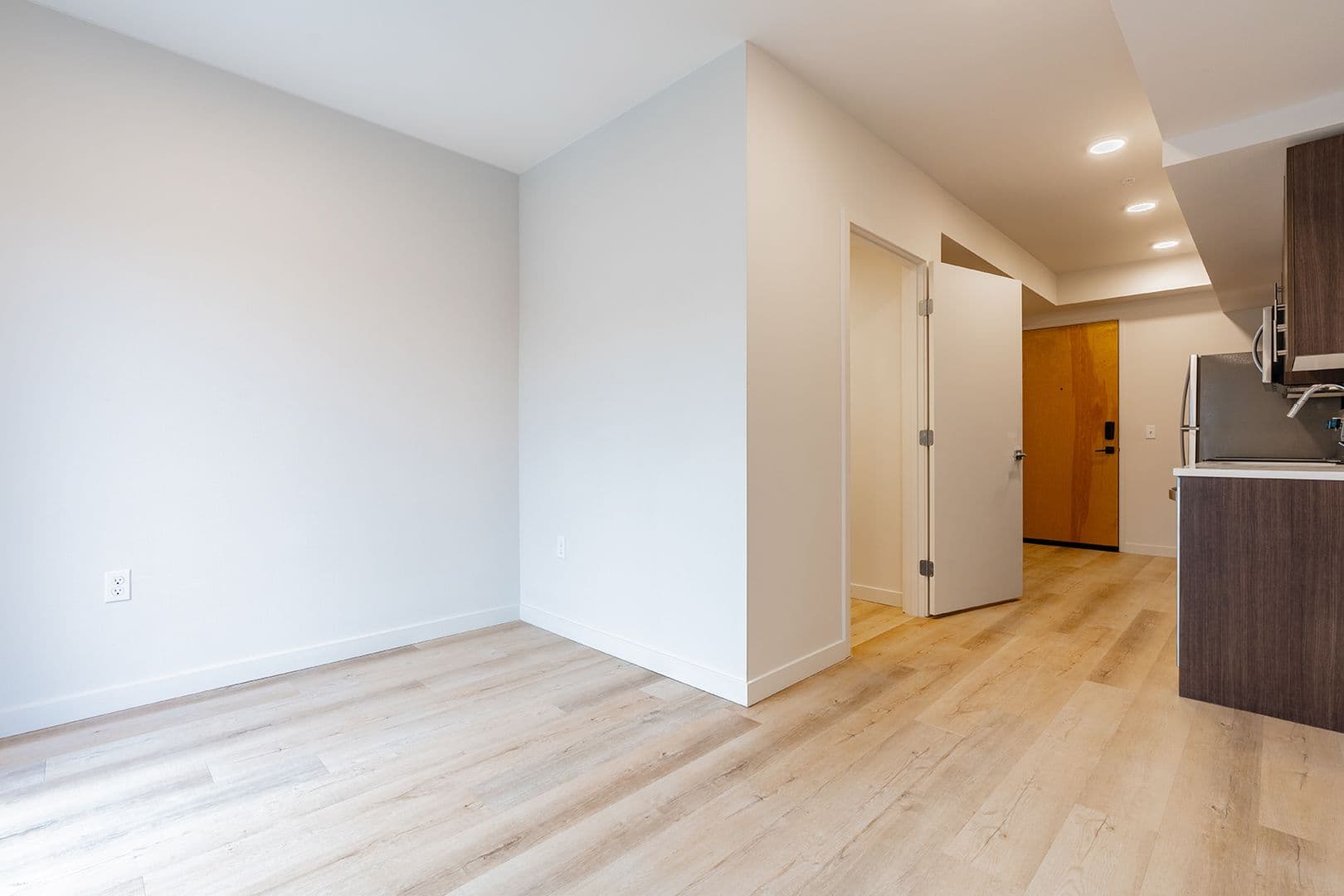Tacoma Apartment: 2501 Commerce St