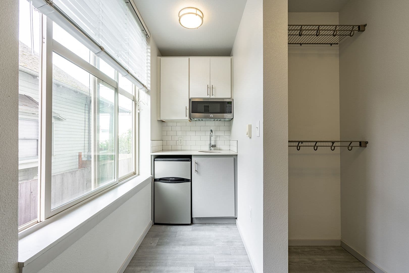 Portland Apartment: 2250 NW Thurman St