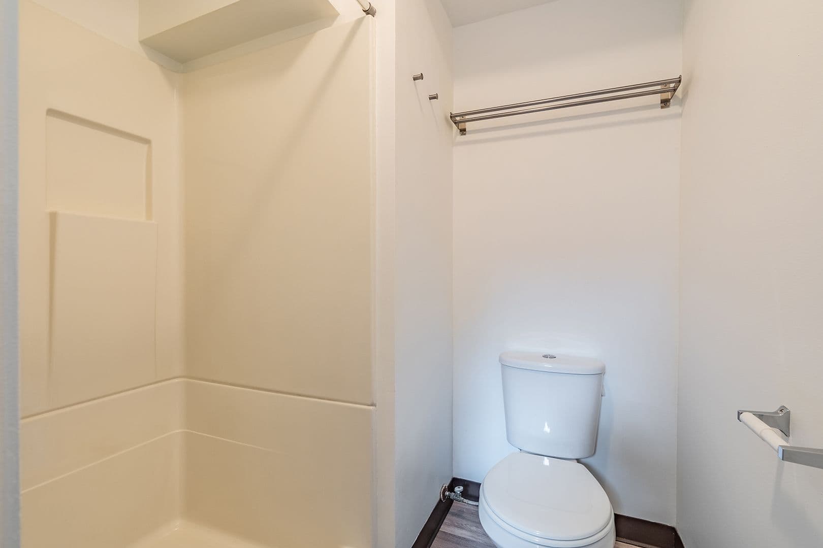 Seattle Apartment: 116 13th Ave East